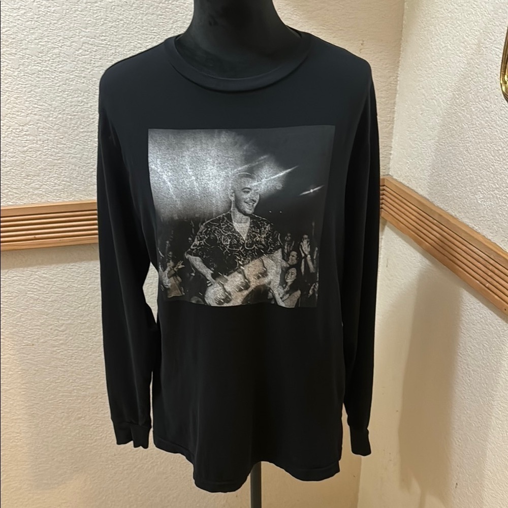 Sam Smith Size M Thrills black long sleeve t shirt!!